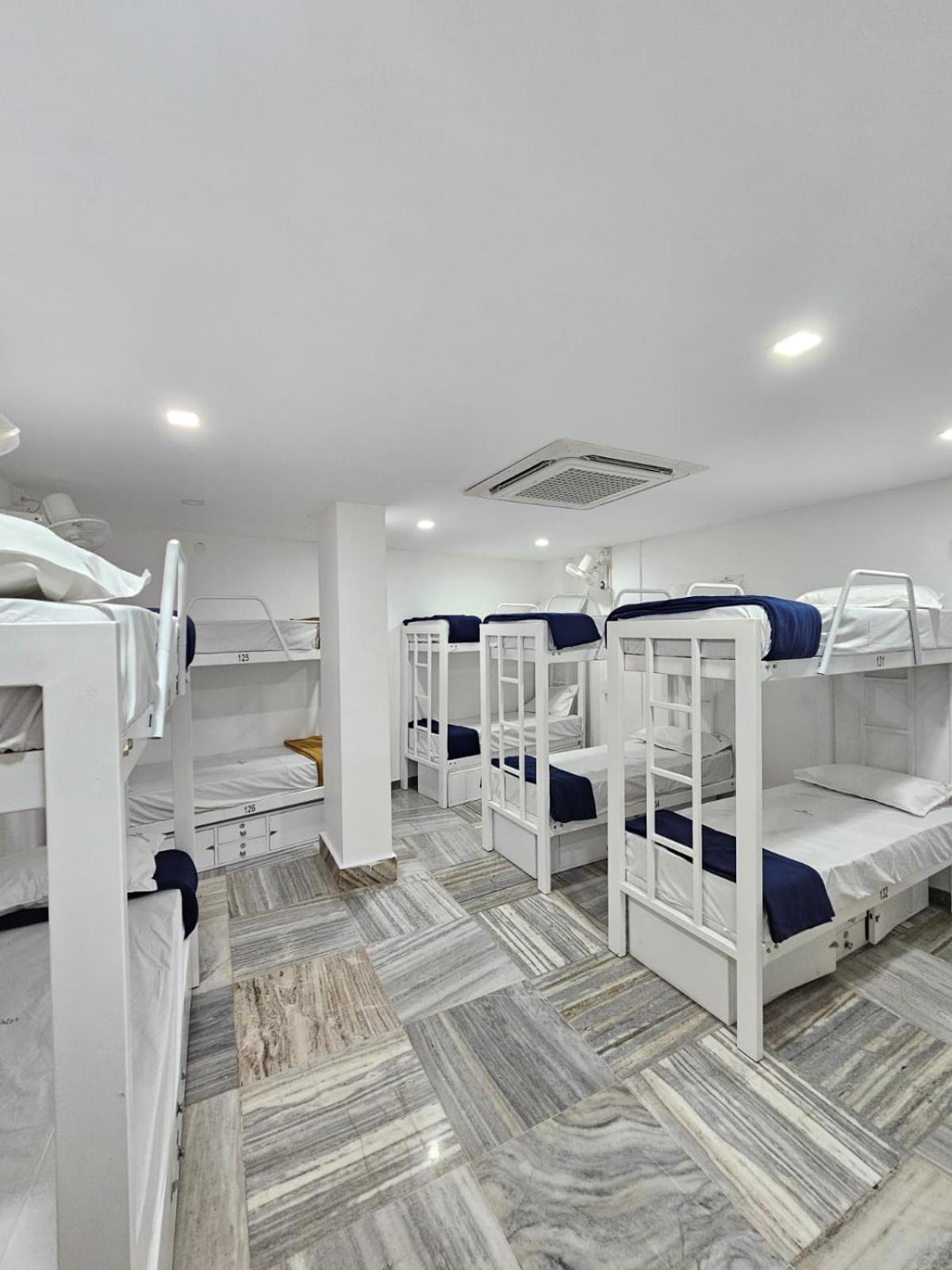 Lowfare Dormitory Кожикоде Екстер'єр фото